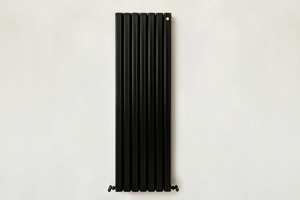 Дизайн-радиатор Anit VERTICAL 1500 мм 7 секций